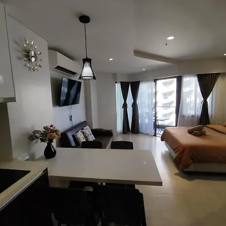 Brenttstaycation At Tambuli Living Tower C And D, 10D Unit