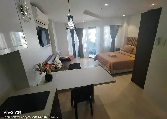 Brenttstaycation At Tambuli Living Tower C And D, 10d Unit
